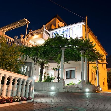 Villa Palma Guesthouse 莫斯塔尔 外观 照片